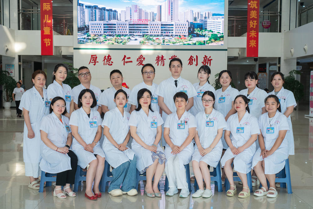 DAP05884 藥學(xué)部_副本.jpg